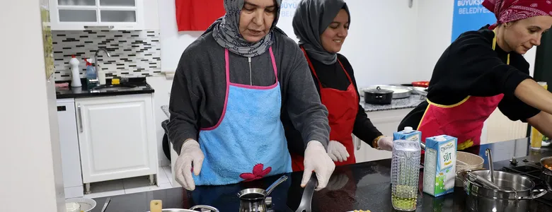 Ramazan’ın geleneksel lezzetleri SAMEK mutfağında hazırlandı