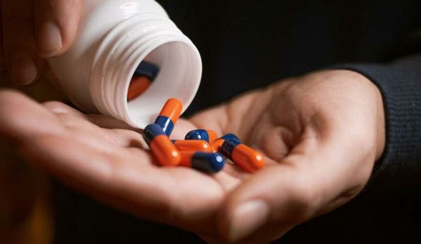 Reçetesiz antibiyotik satan eczacı şimdi yandı