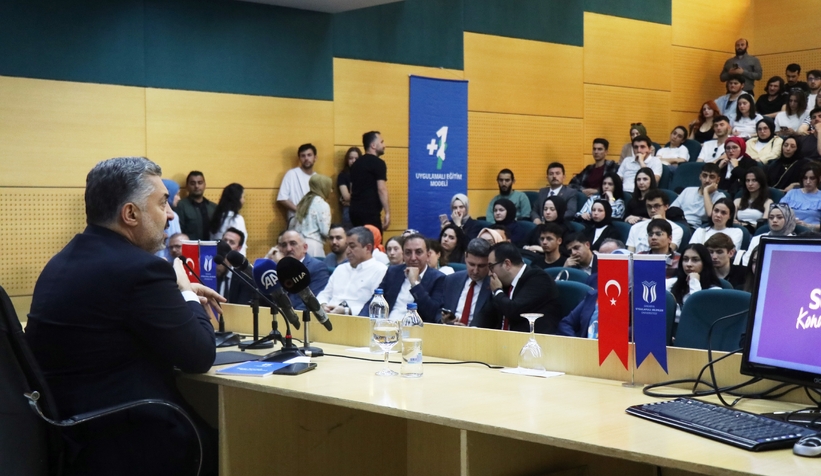 RTÜK Başkanı Sakarya'da açıkladı: Yaş sınırı geliyor