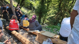 Ruhsatsız maden ocağında göçük: 1 işçi göçük altında