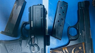 Ruhsatsız silahla yakalandı