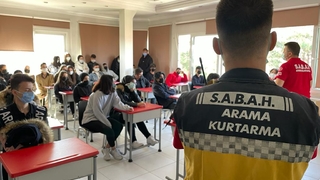 SABAH arama kurtarma derneği öğrencilere eğitim verdi