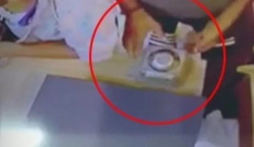 Sadaka kutusunu çaldılar