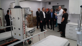 Sadıka Sabancı Devlet Hastanesi'ni ziyaret ettiler