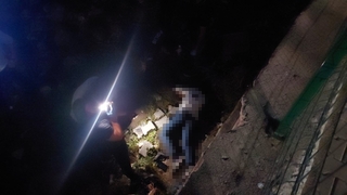 Sahilde silahla vurulmuş halde bulundu