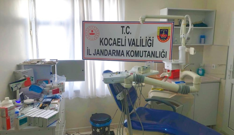 Sahte dişçi, muayenehanesinde suçüstü yakalandı