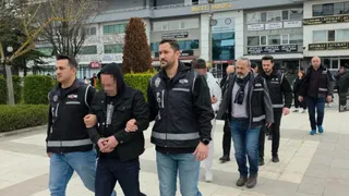 Sahte kimlikle arazi satışında 4 tutuklama