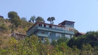 Sahte tarikat liderinin evi satışa çıktı