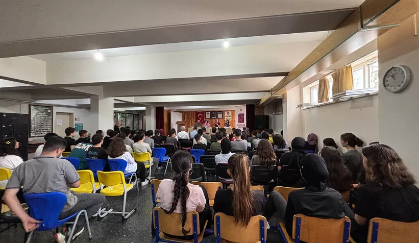 Şairler Sakarya’da öğrencilerle buluştu