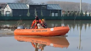 Sakarya AFAD ekibi taşkının yaşanan Edirne'de