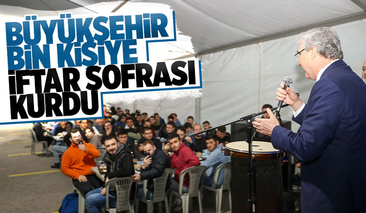 Sakarya Büyükşehir öğrencilere iftar sofrası kurdu