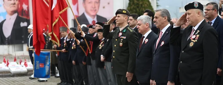 Sakarya'da 18 Mart Şehitleri için tören