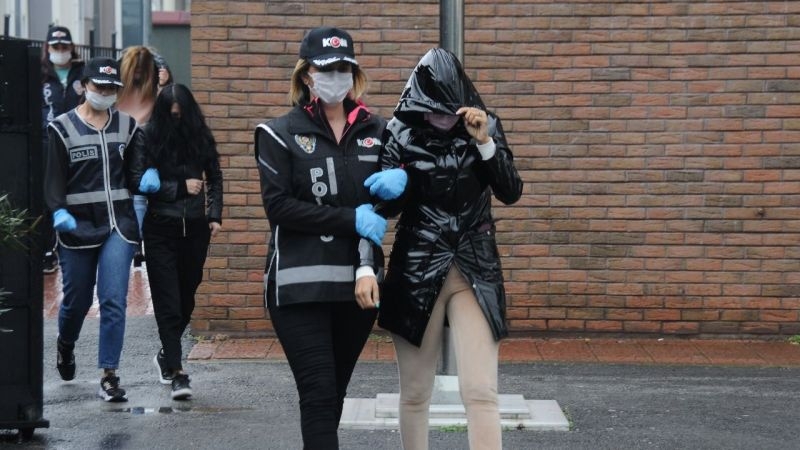 Sakarya'da fuhuş yapan 2 yabancı uyruklu kadın yakalandı