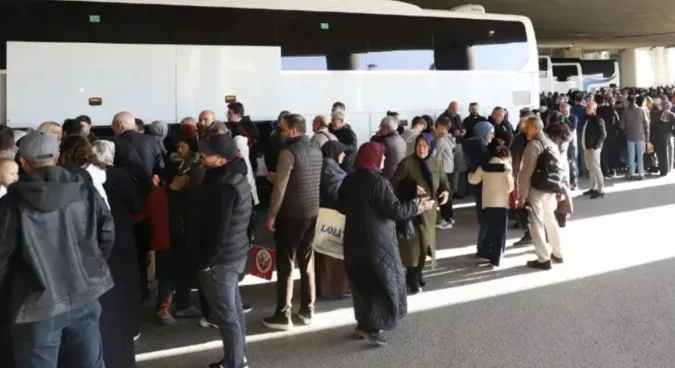 Sakarya'da hacı adayları dualarla kutsal topraklara uğurlandı