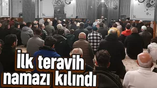 Sakarya'da ilk teravihte camiler doldu taştı