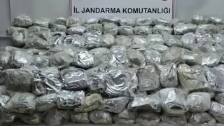 Sakarya'da uyuşturucu satıcılarına darbe vuruldu