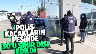 Sakarya'da yakalanan 30 kaçak sınır dışı edildi