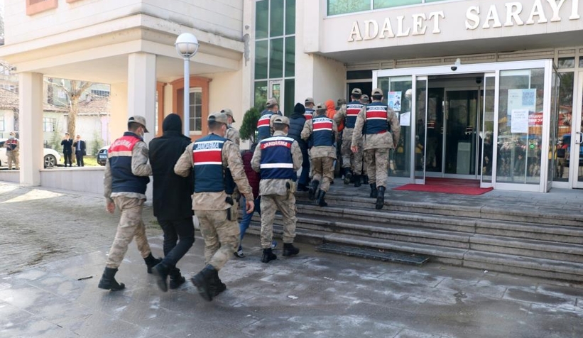 Sakarya dahil 3 ilde uyuşturucu operasyonu: 11 tutuklama