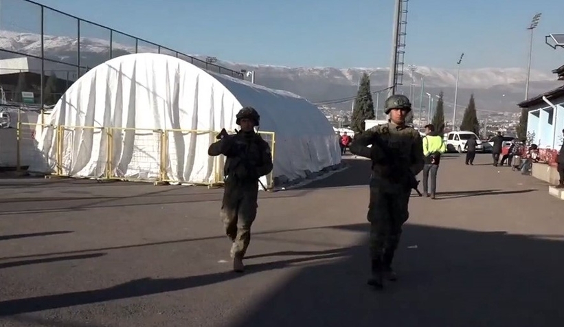 Sakarya'dan giden komandolar asayişi sağlıyor