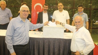 Sakarya Gazeteciler Birliği Başkanı Aydıntepe güven tazeledi