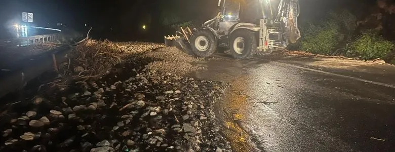 Sakarya İstikametine Giden Sürücüler Zor Anlar Yaşadı