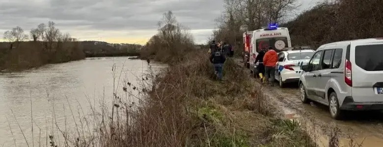 Sakarya Nehri kıyısında barakada ceset bulundu