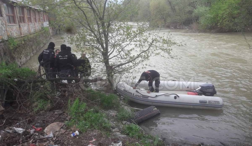 Sakarya Nehri'nde ceset bulundu!