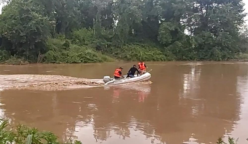 Sakarya Nehri'nde kaybolan genci arama çalışmaları sürüyor