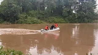 Sakarya Nehri'nde kaybolan genci arama çalışmaları sürüyor