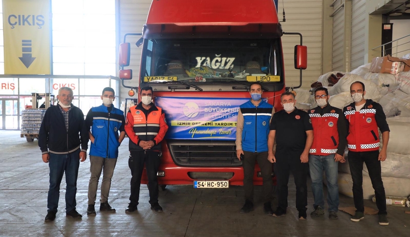 Sakarya'nın yardımları deprem bölgesine ulaştı