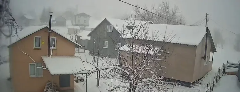 Sakarya'nın yüksek kesimlerine kar yağdı