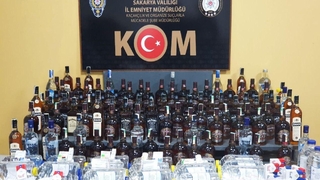 Sakarya polisinden sahte içki operasyonu