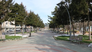 Sakarya sokaklarında hafta sonu sessizliği