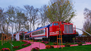 Sakarya sosyal yaşamının yeni ilgi odağı: Vagon Kıraathanesi