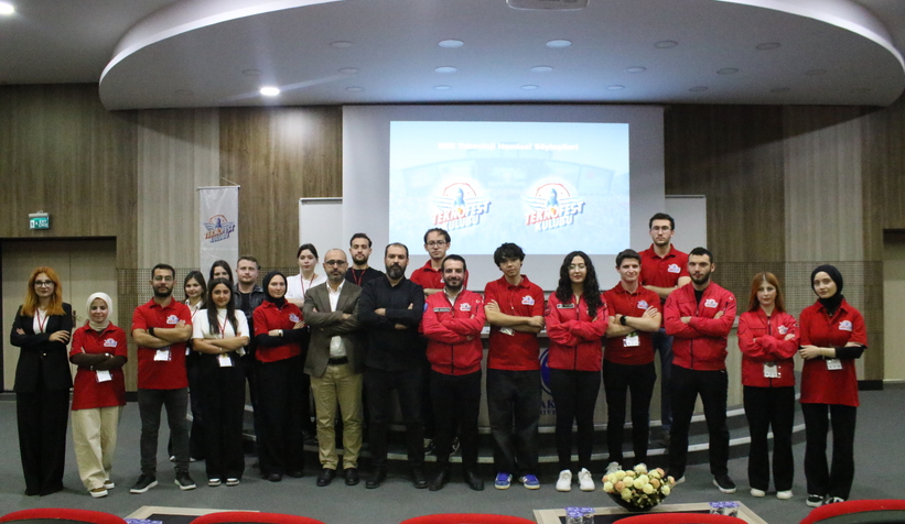 Sakarya Üniversitesinde milli teknoloji konuşuldu.