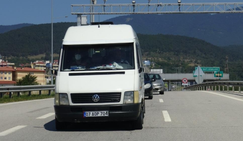Sakarya'ya gelen 13 sığınmacı yakalandı