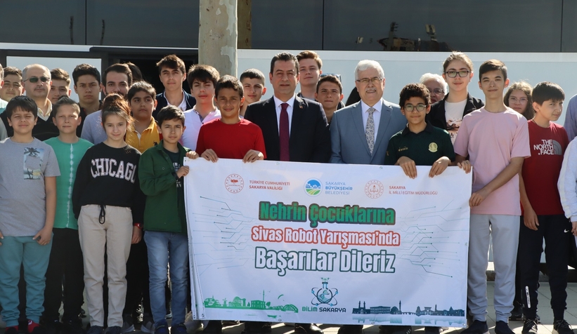 Sakaryalı öğrenciler Robot Yarışmasına uğurlandılar