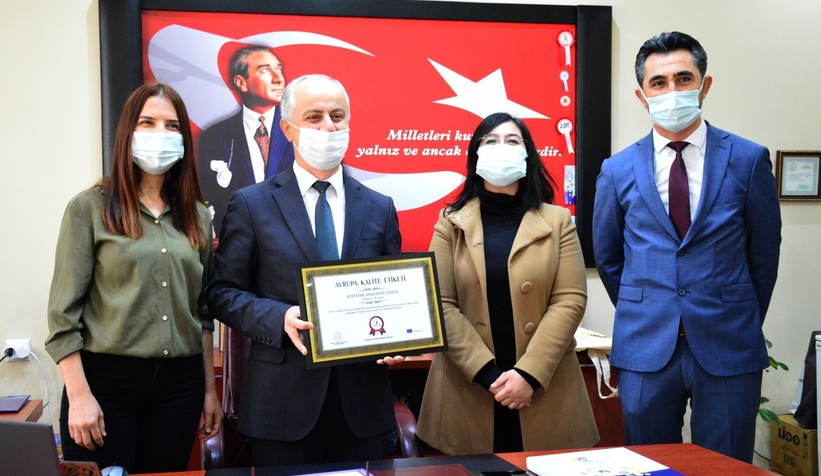 Sakaryalı okulun eTwinning projesi 39 ülkeden tercih edildi