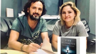 Sakaryalı Suat Bıçak'ın ilk romanı X Bir Bilinmeyen çıktı