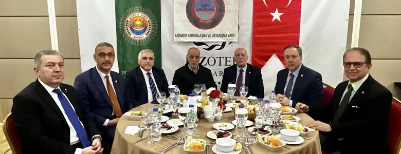 Sakaryalılar Ankara'da iftarda bir araya geldi
