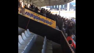 Sakaryaspor'a çirkin saldırı