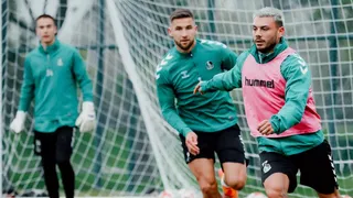 Sakaryaspor'da futbolculara alacakları ödendi