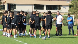 Sakaryaspor'da korona şoku; 3 oyuncunun testi pozitif