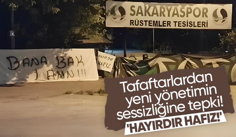 Sakaryaspor'da taraftarlardan yönetimin suskunluğuna tepki