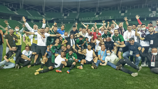 Sakaryaspor'dan final pozu