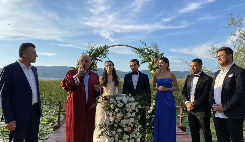 Sakaryaspor futbolcusu Canberk dünyaevine girdi