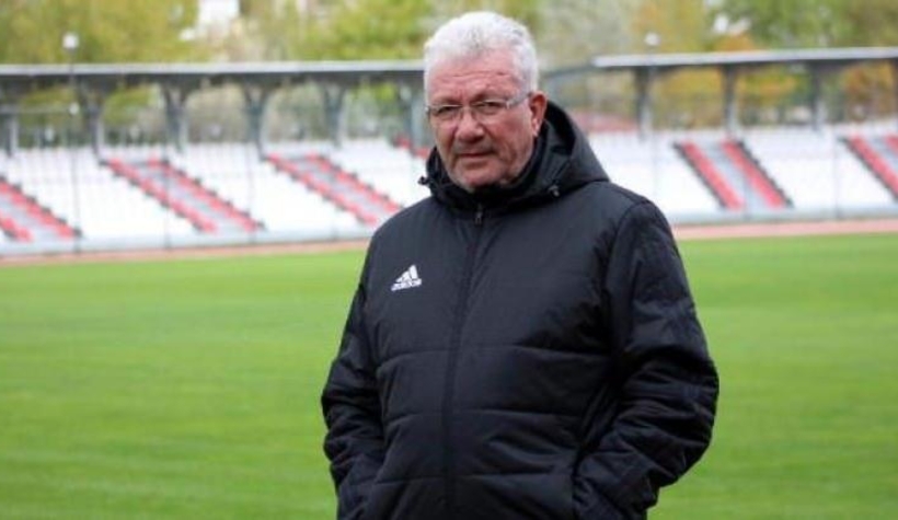 Sakaryaspor İsmail Ertekin ile görüşüyor