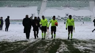 Sakaryaspor-Serikspor maçına kar engeli