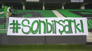 Sakaryaspor taraftarını maça böyle davet etti