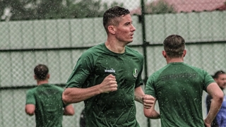 Sakaryaspor yağış altında çalıştı